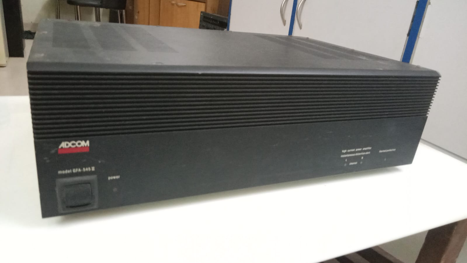 ADCOM GFA-545 II Power Amplifier