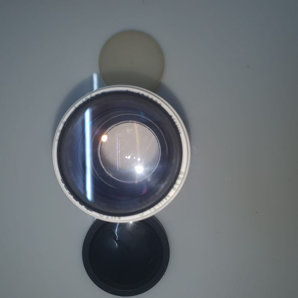 Tamron 135mm f/2.8 Manual Focus Telephoto Lens (Adaptall)