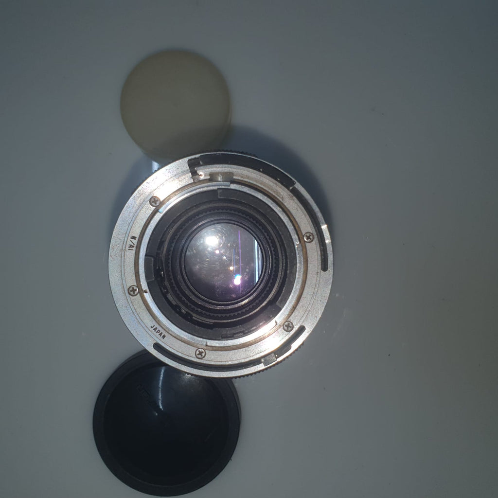 Tamron 135mm f/2.8 Manual Focus Telephoto Lens (Adaptall)