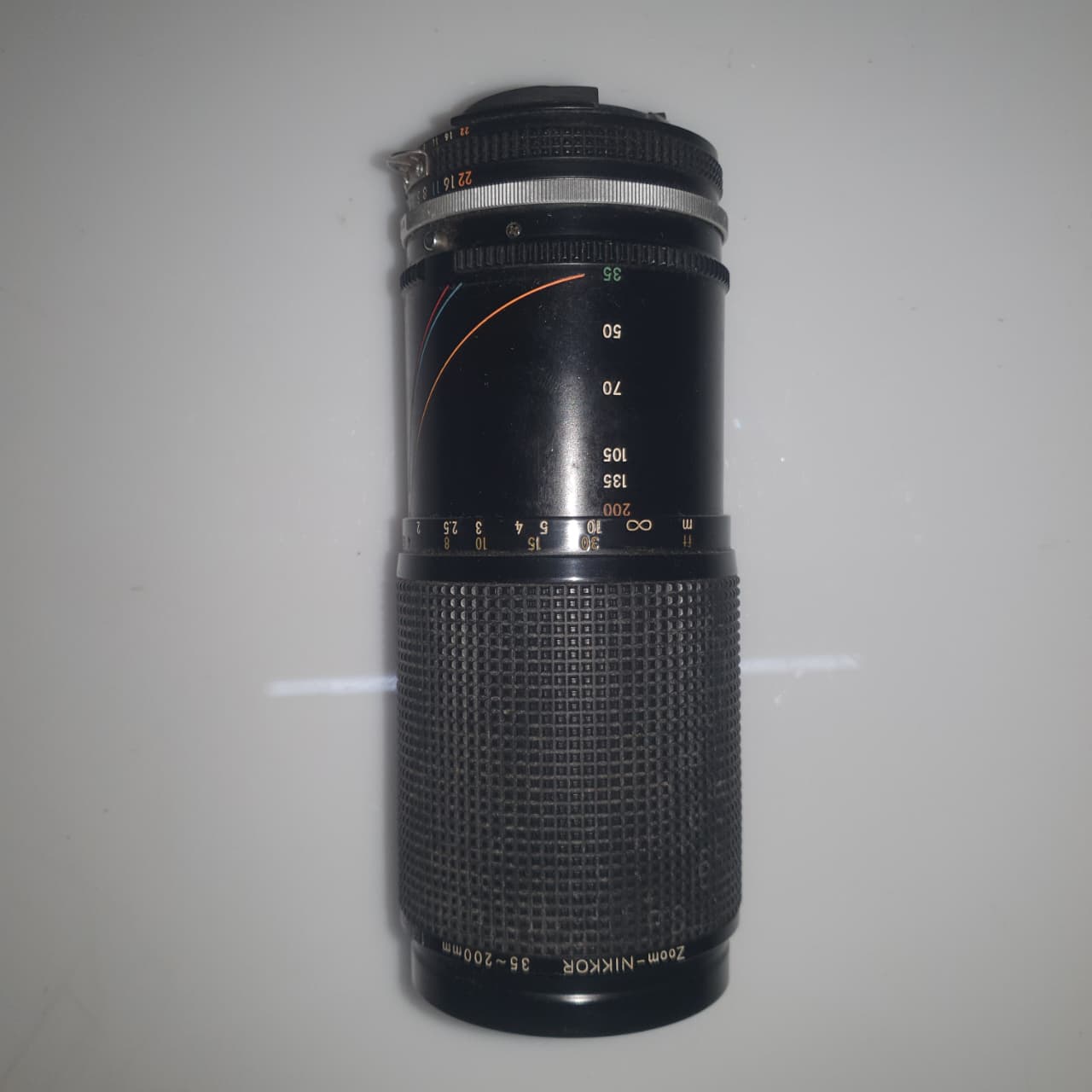 Nikon Zoom-NIKKOR 35-200mm f/3.5-4.5 AI-S Manual Focus Lens – Vintage Telephoto Zoom Lens