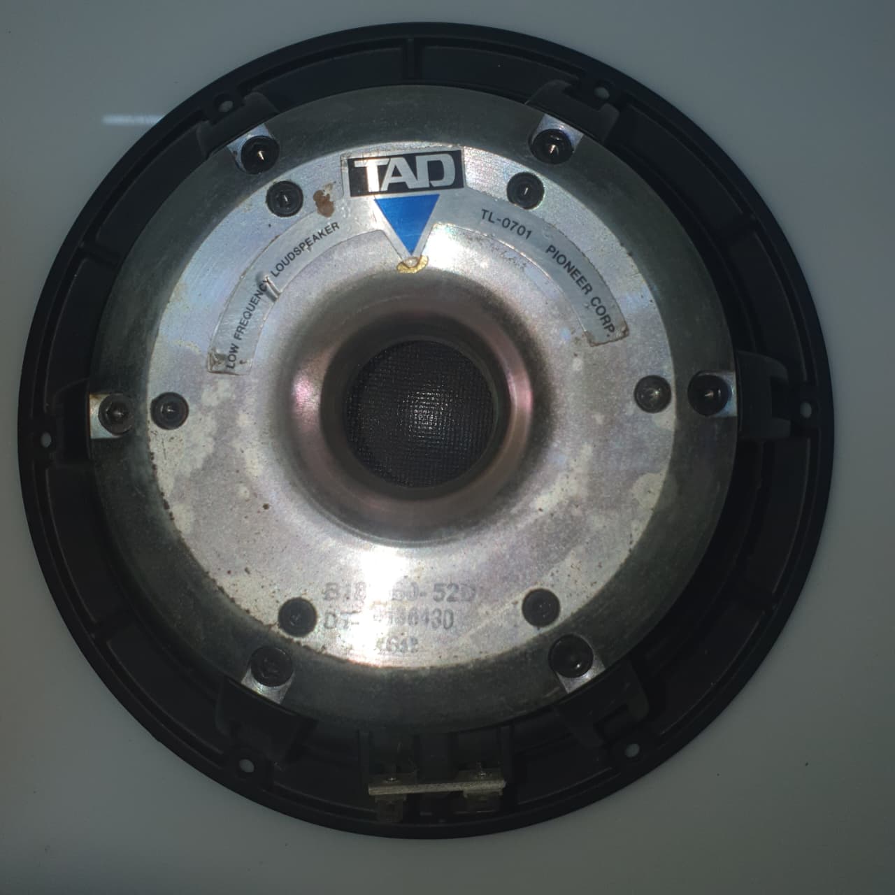 TAD TL-0701 Low Frequency Loudspeaker Driver (Pair)